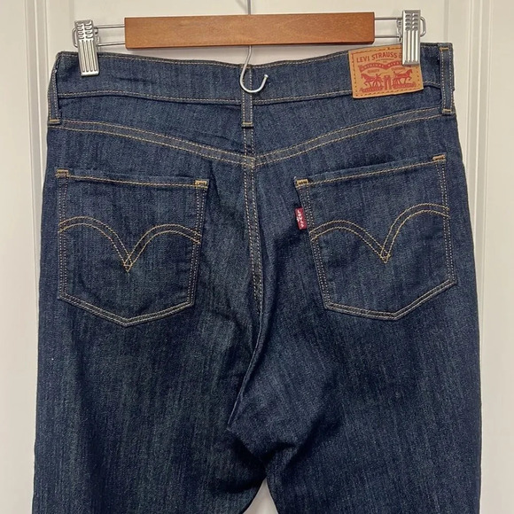 Levi’s | Dark Blue MID RISE SKINNY WOMEN'S JEANS size W30 L30 - Picture 5 of 9